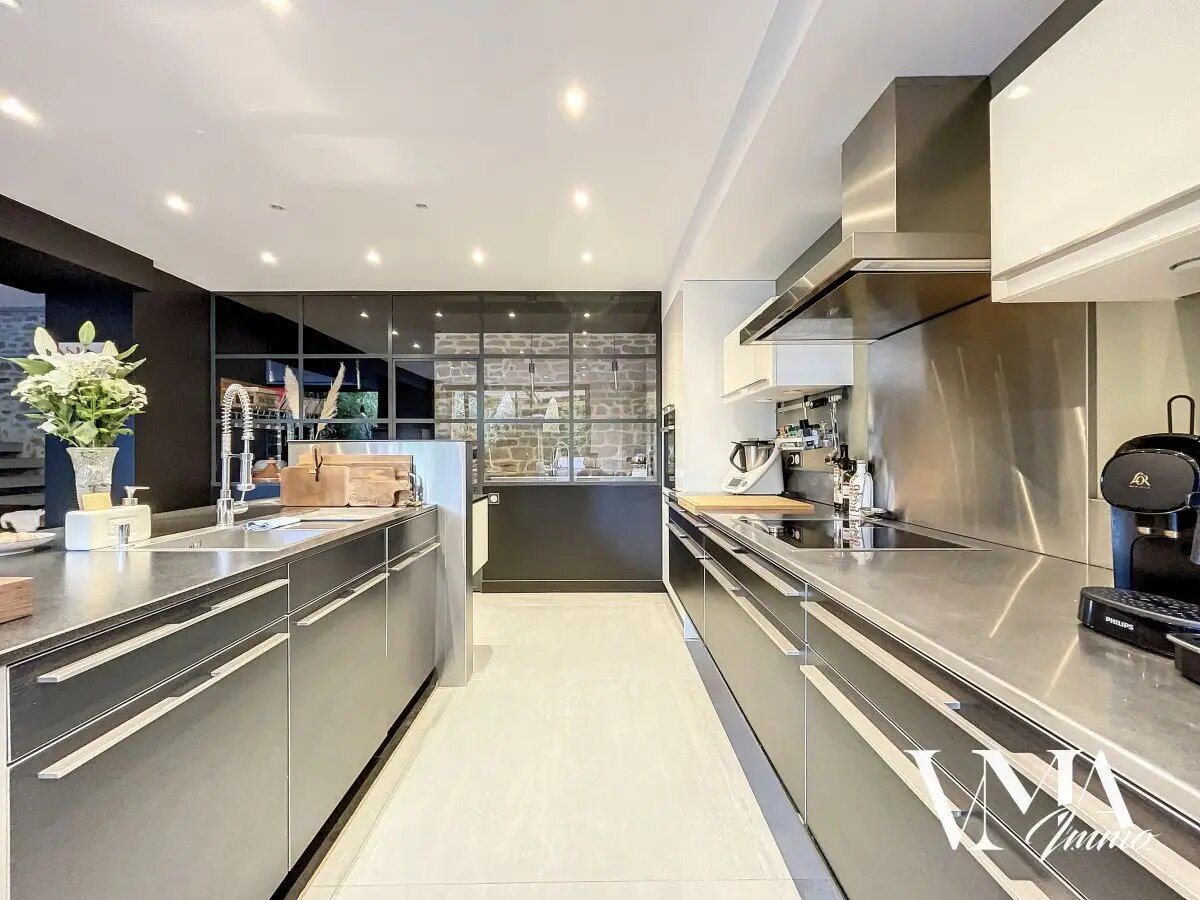Maison à vendre, 212m², Lissieu