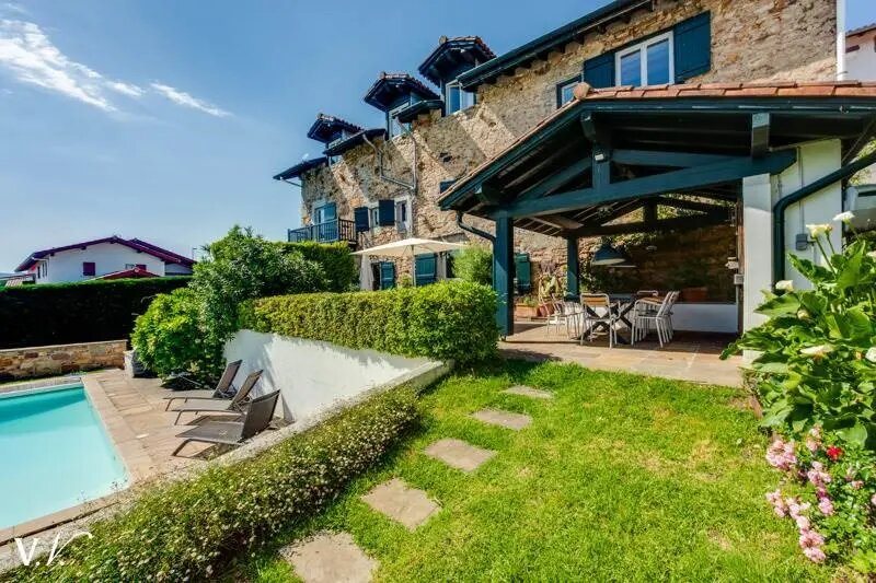 Maison à vendre, 260m², Ainhoa