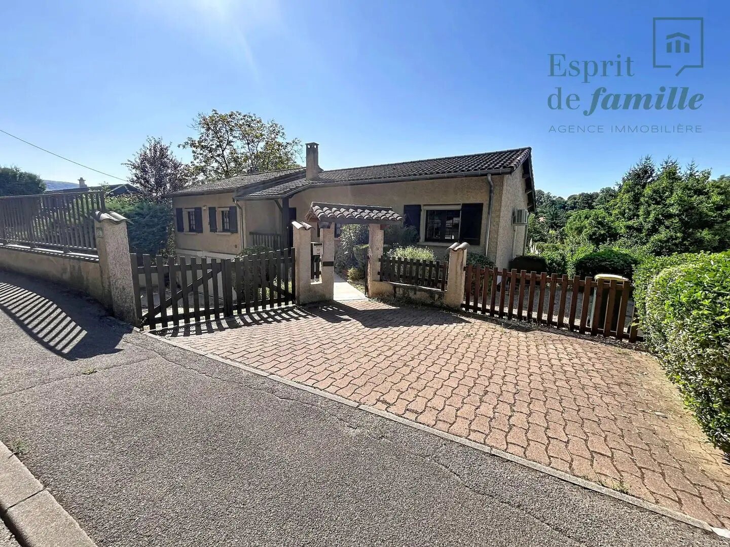 Maison à vendre, 111m², Fontaines-Saint-Martin