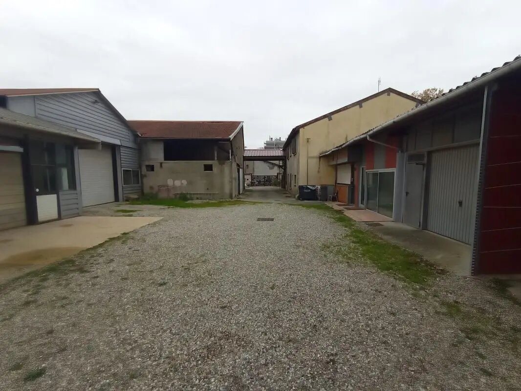 Maison à vendre, 400m², Vaulx-en-Velin