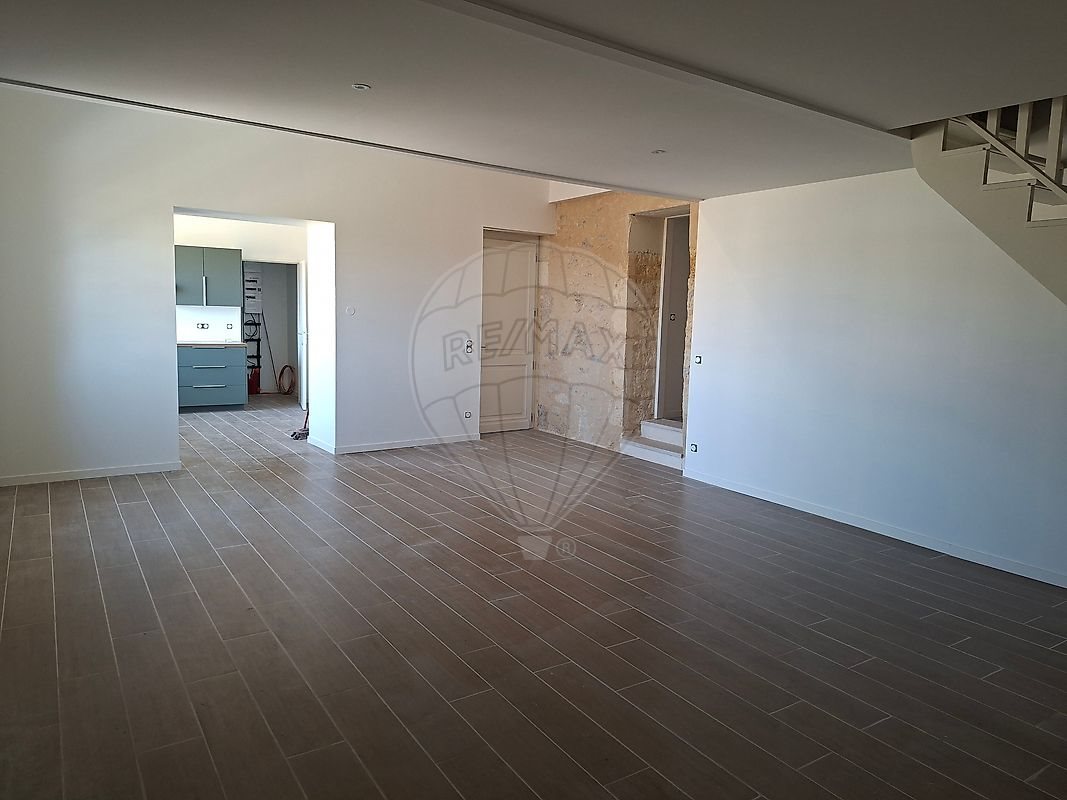 Maison à louer, 107m², Portets