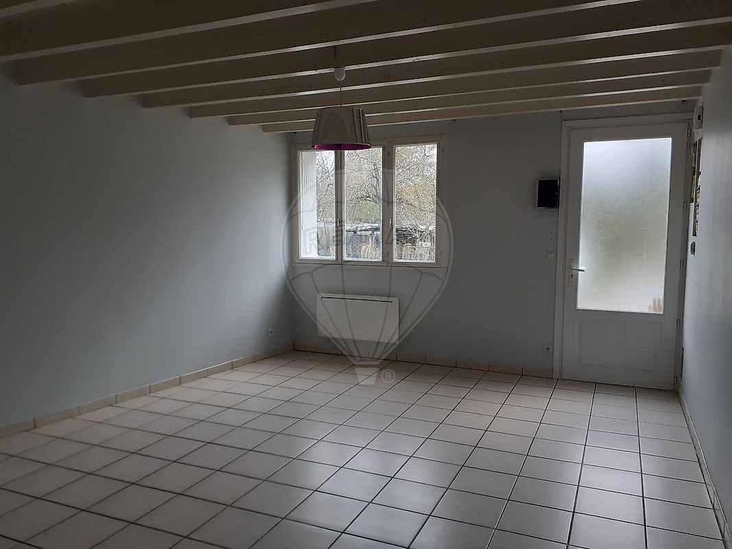 Maison à louer, 68m², Béguey