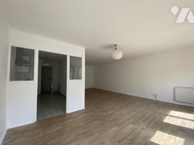 Maison à louer, 77m², Lille