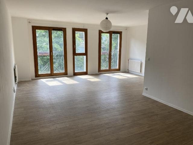 Maison à louer, 77m², Lille