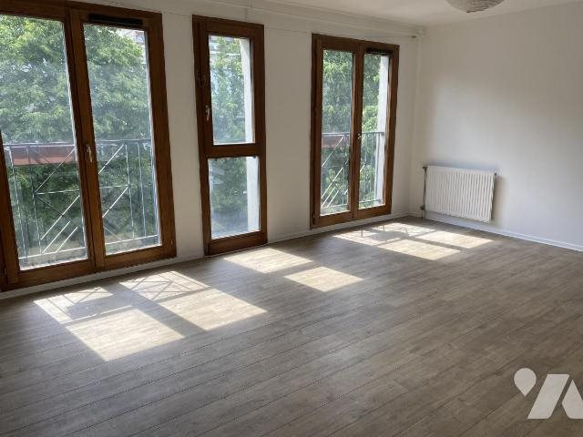 Maison à louer, 77m², Lille