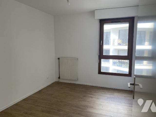 Maison à louer, 77m², Lille