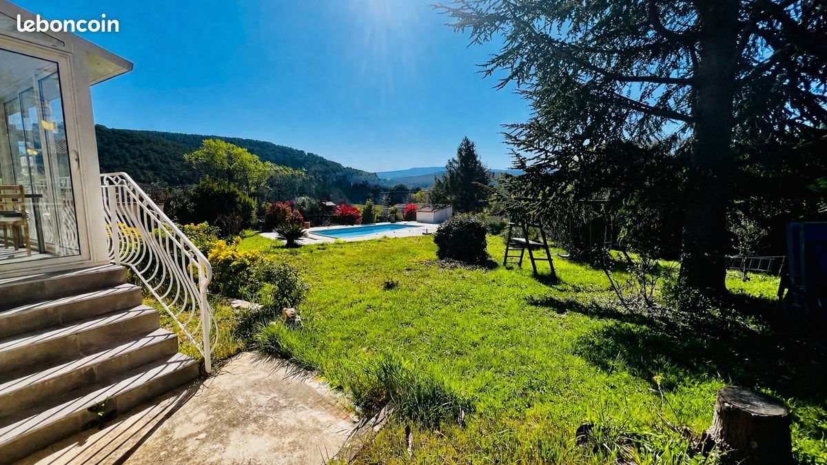 Maison à vendre, 160m², Saint-Zacharie