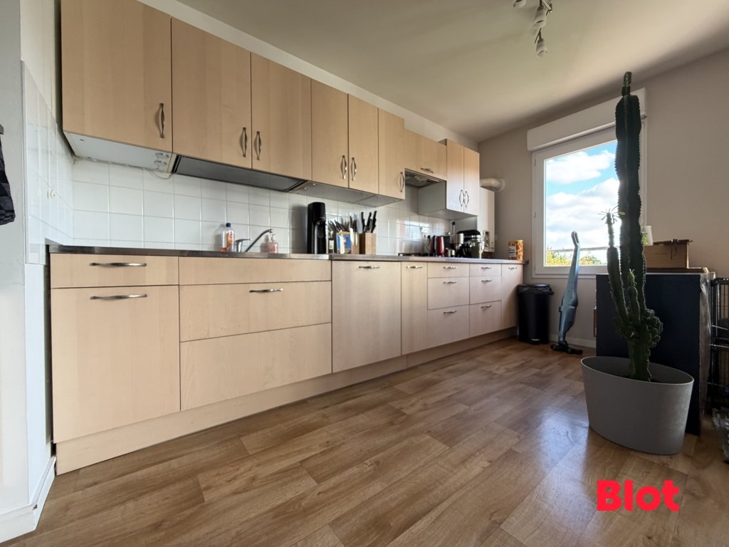 Appartement à louer, 81m², Betton