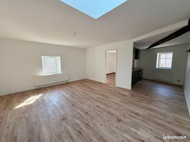 Appartement à louer, 54m², Foug
