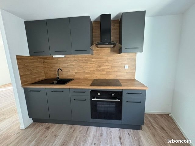 Appartement à louer, 54m², Foug