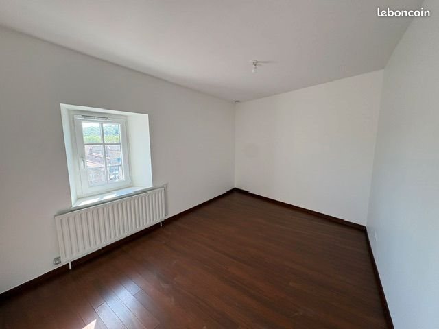 Appartement à louer, 54m², Foug