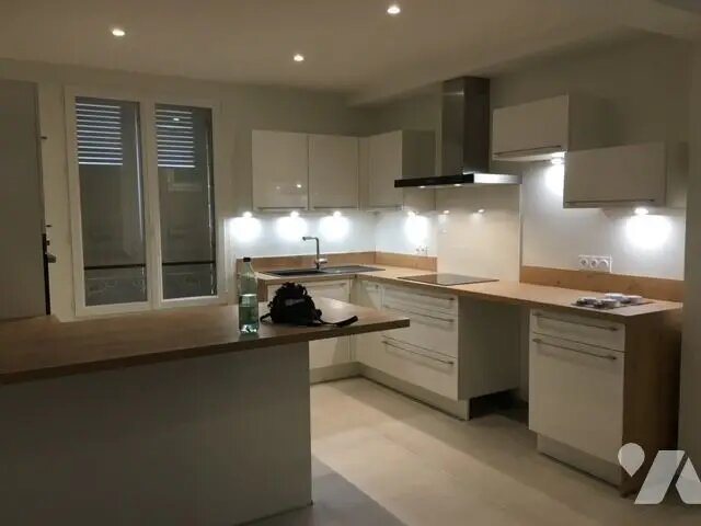 Maison à louer, 170m², Caen