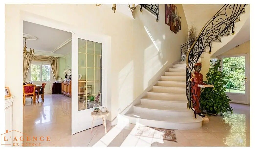 Maison à vendre, 505m², Crépy-en-Valois
