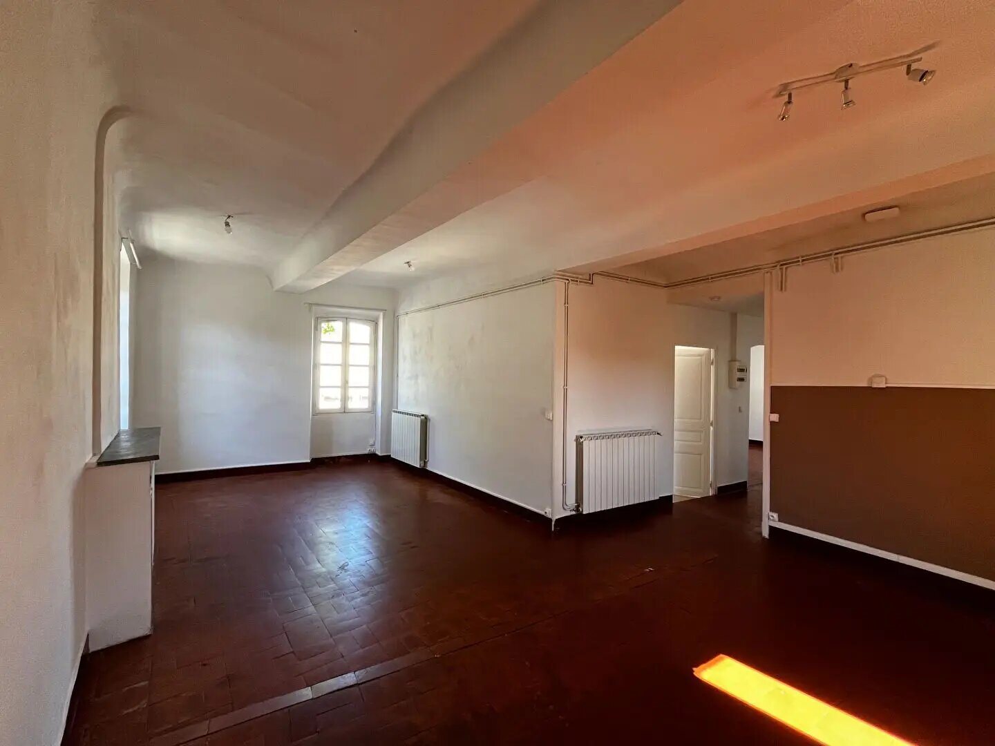 Appartement à louer, 86m², Tourves