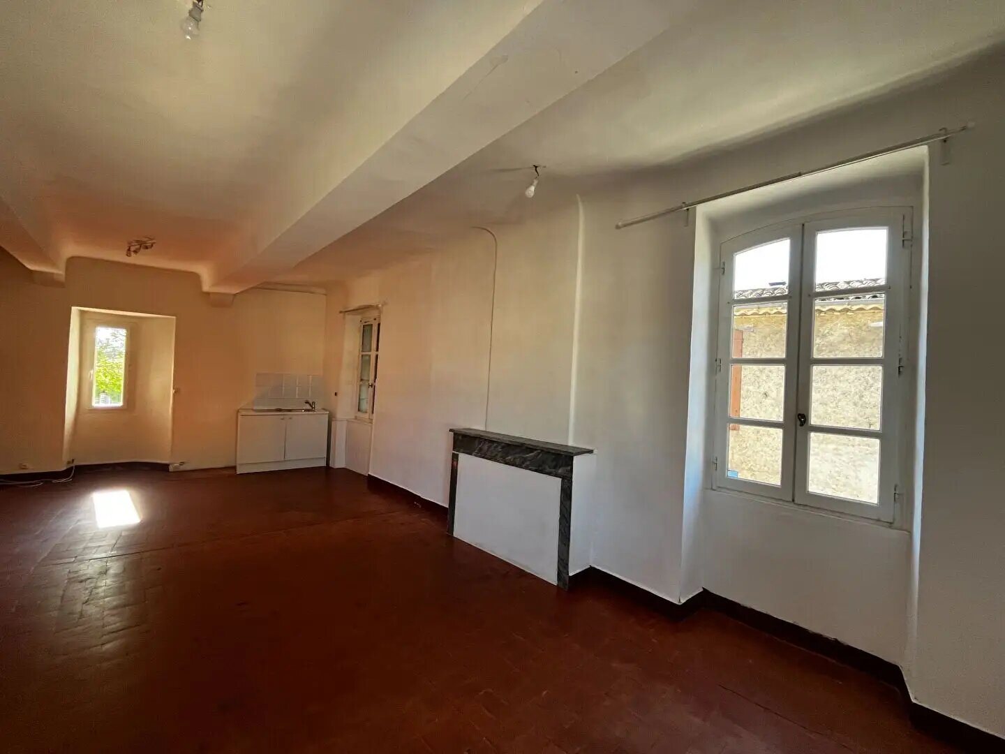 Appartement à louer, 86m², Tourves