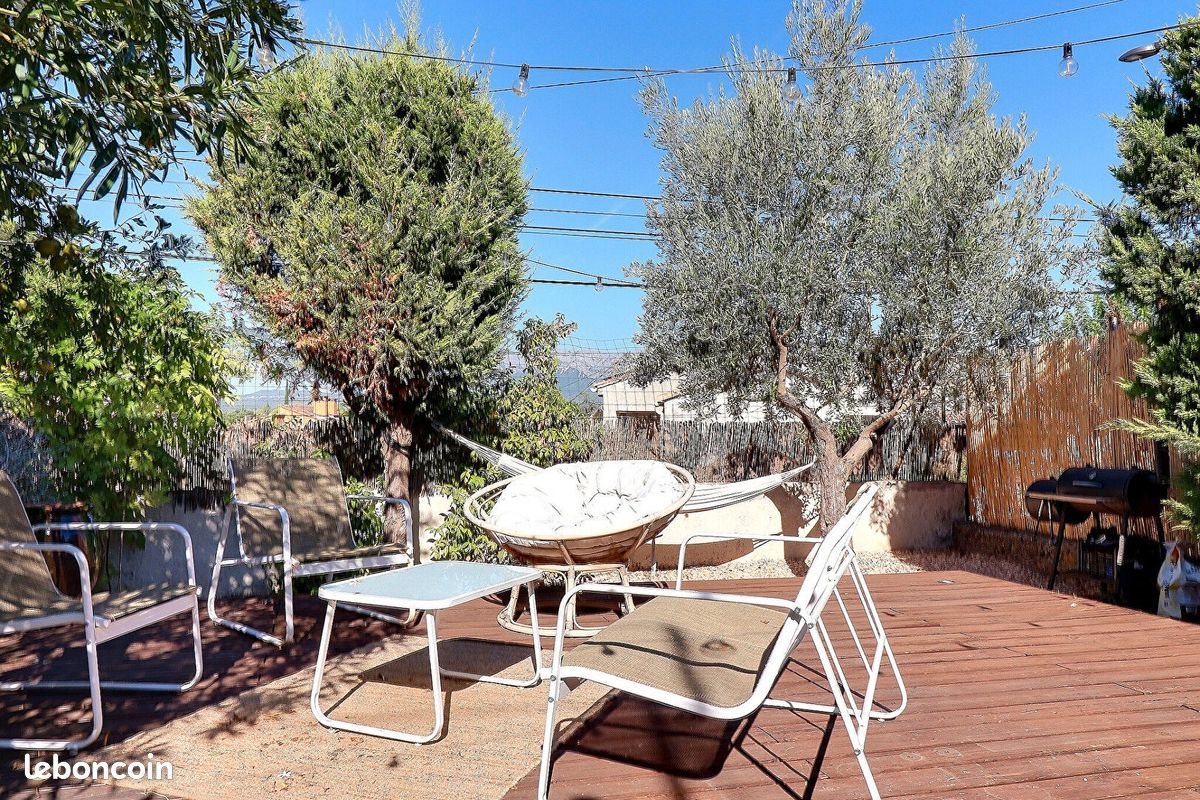 Maison à vendre, 97m², Pourrières