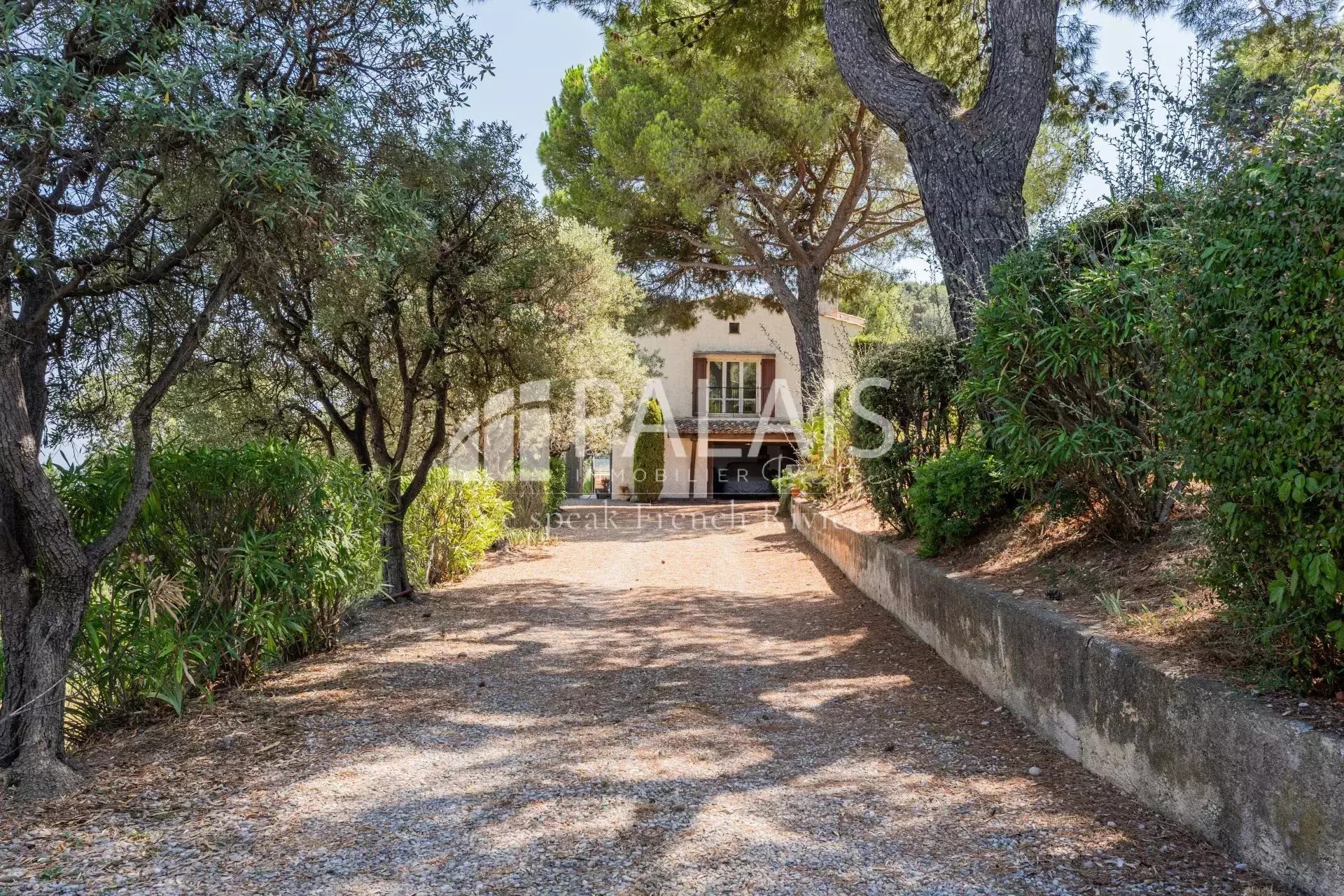 Maison à vendre, 242m², Saint-Laurent-du-Var