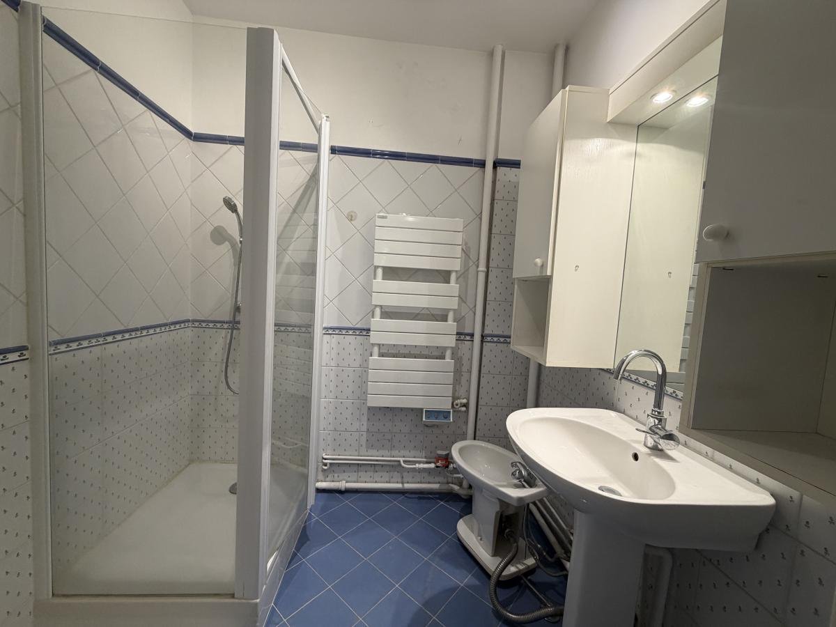 Maison à vendre, 2m², Paris 17ème