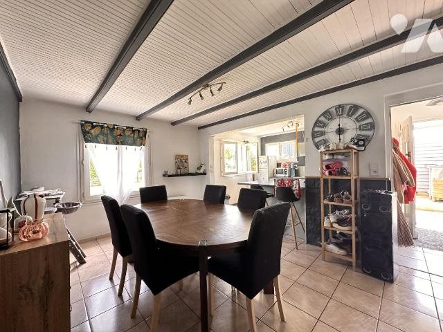 Maison à vendre, 80m², Plounévez-Moëdec