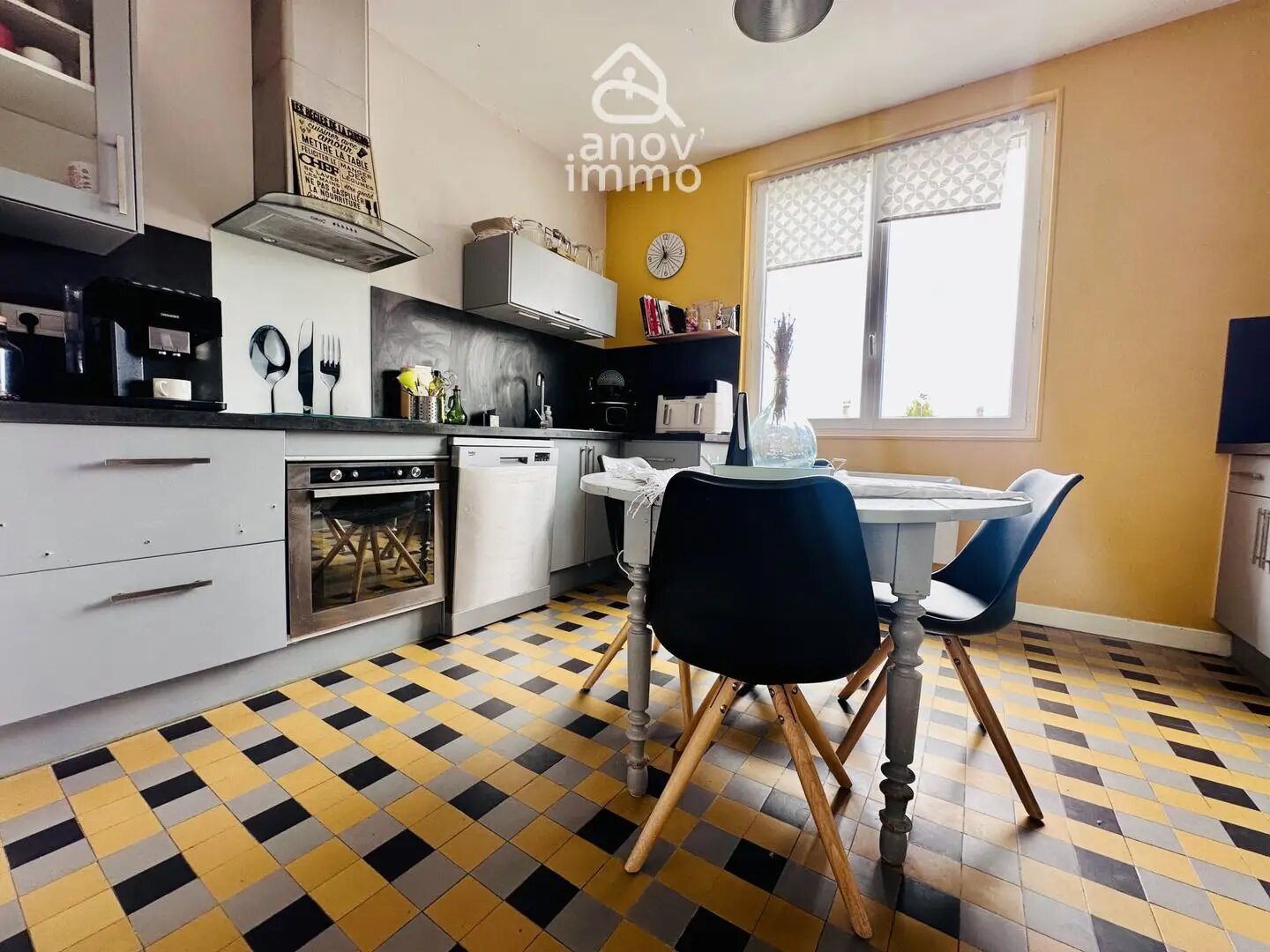 Maison à vendre, 77m², Linars