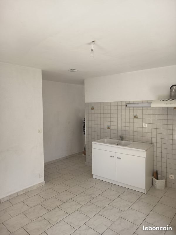 Maison à vendre, 69m², Pont-de-Labeaume