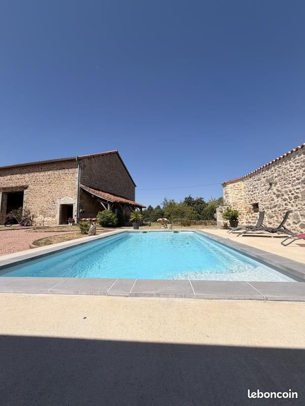 Maison à vendre, 180m², Piégut-Pluviers