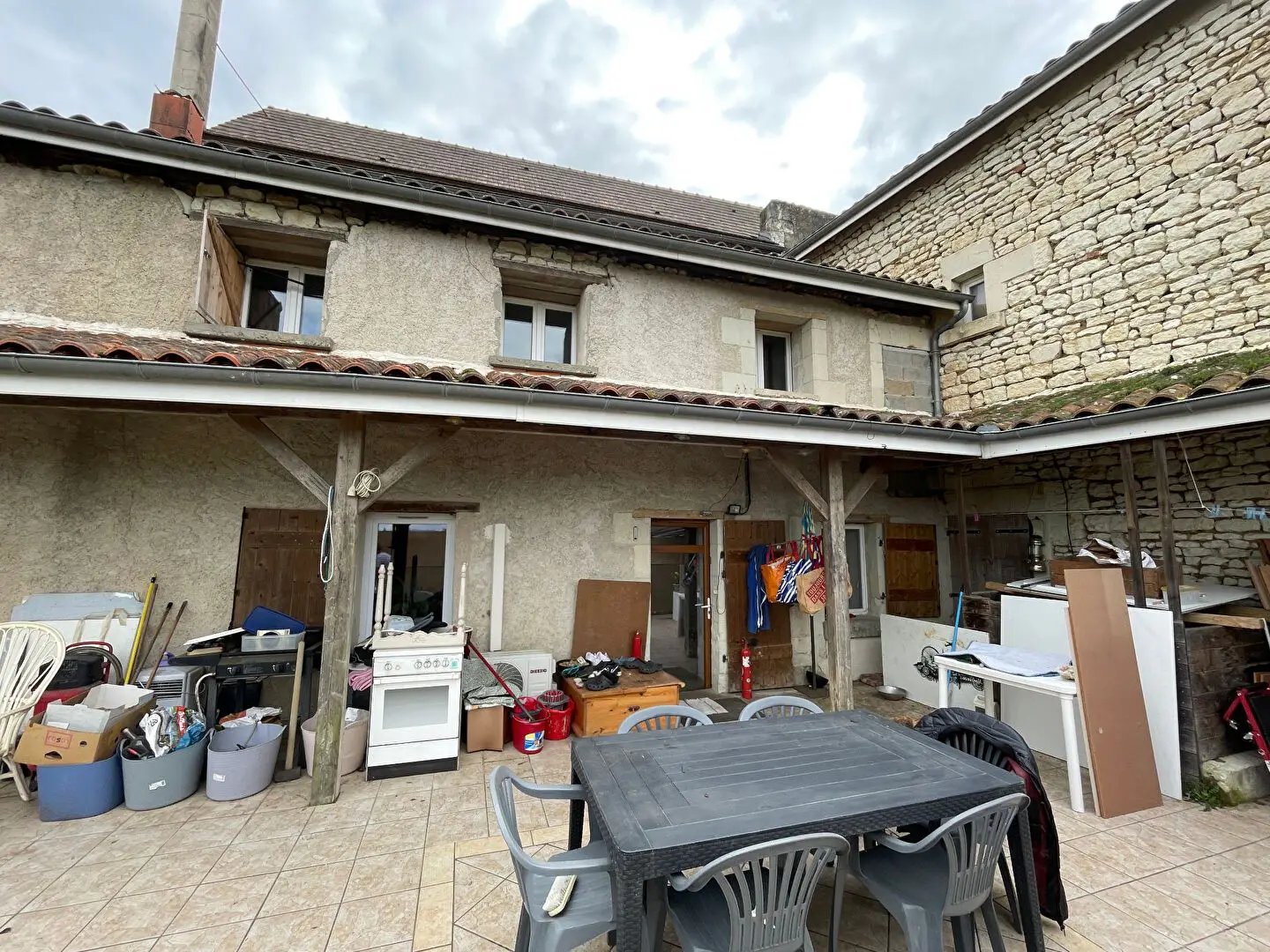 Maison à vendre, 150m², Saint-Genest-d'Ambière