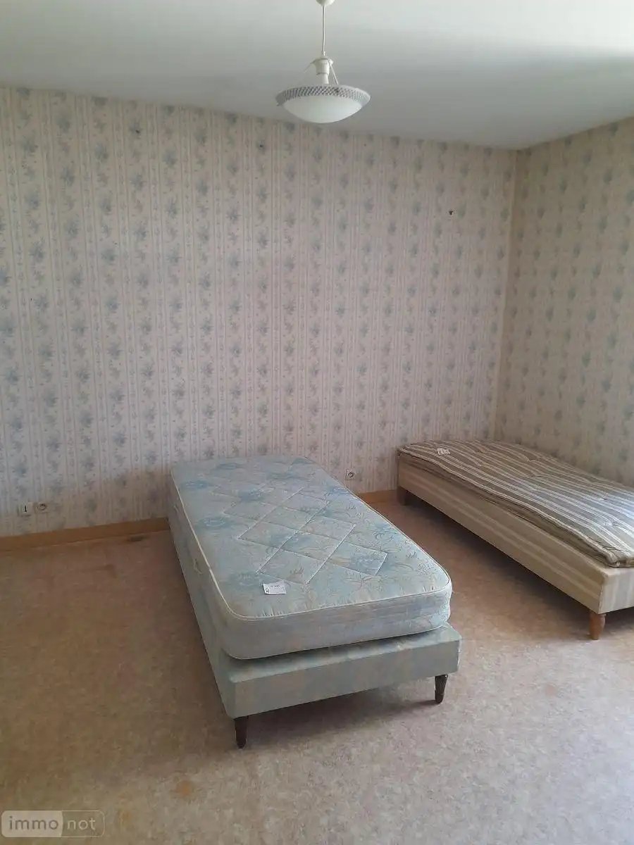 Maison à vendre, 200m², Saint-Jean-de-Sauves