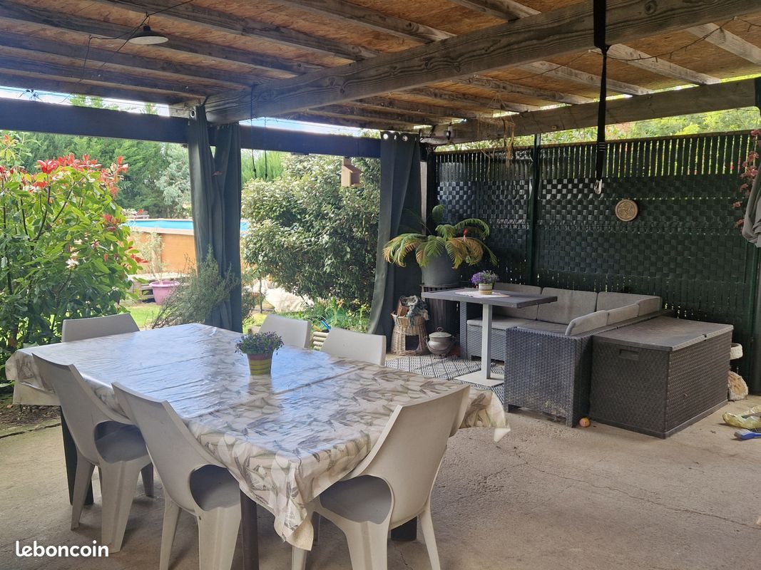 Maison à vendre, 140m², Chapelle-Viviers