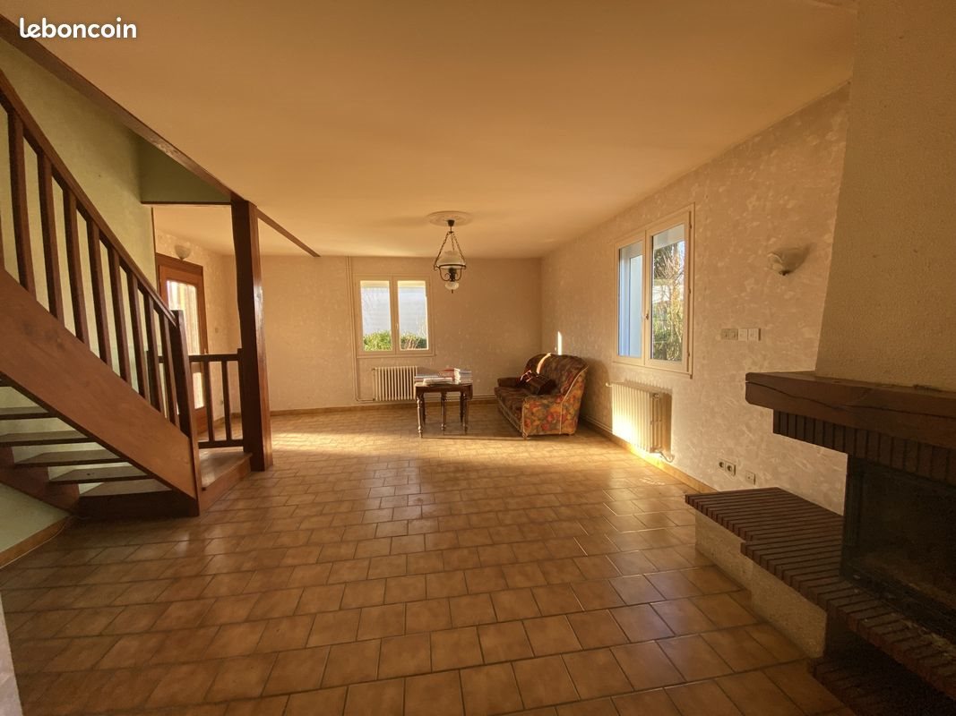 Maison à vendre, 142m², Nieuil-l'Espoir