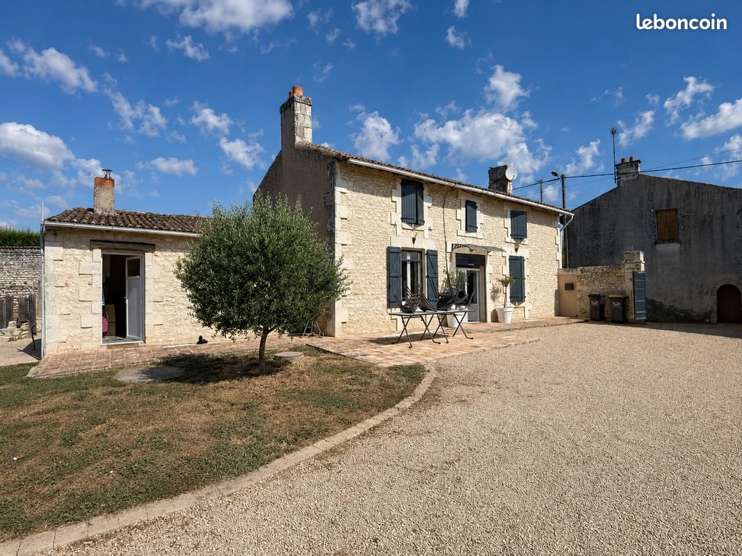Maison à vendre, 102m², Mirebeau