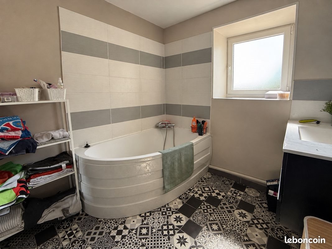 Maison à vendre, 102m², Mirebeau