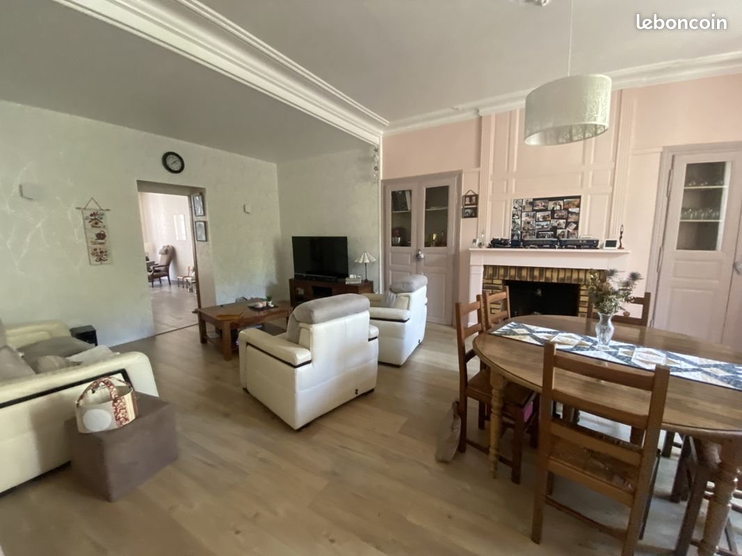 Maison à vendre, 210m², Valence-en-Poitou