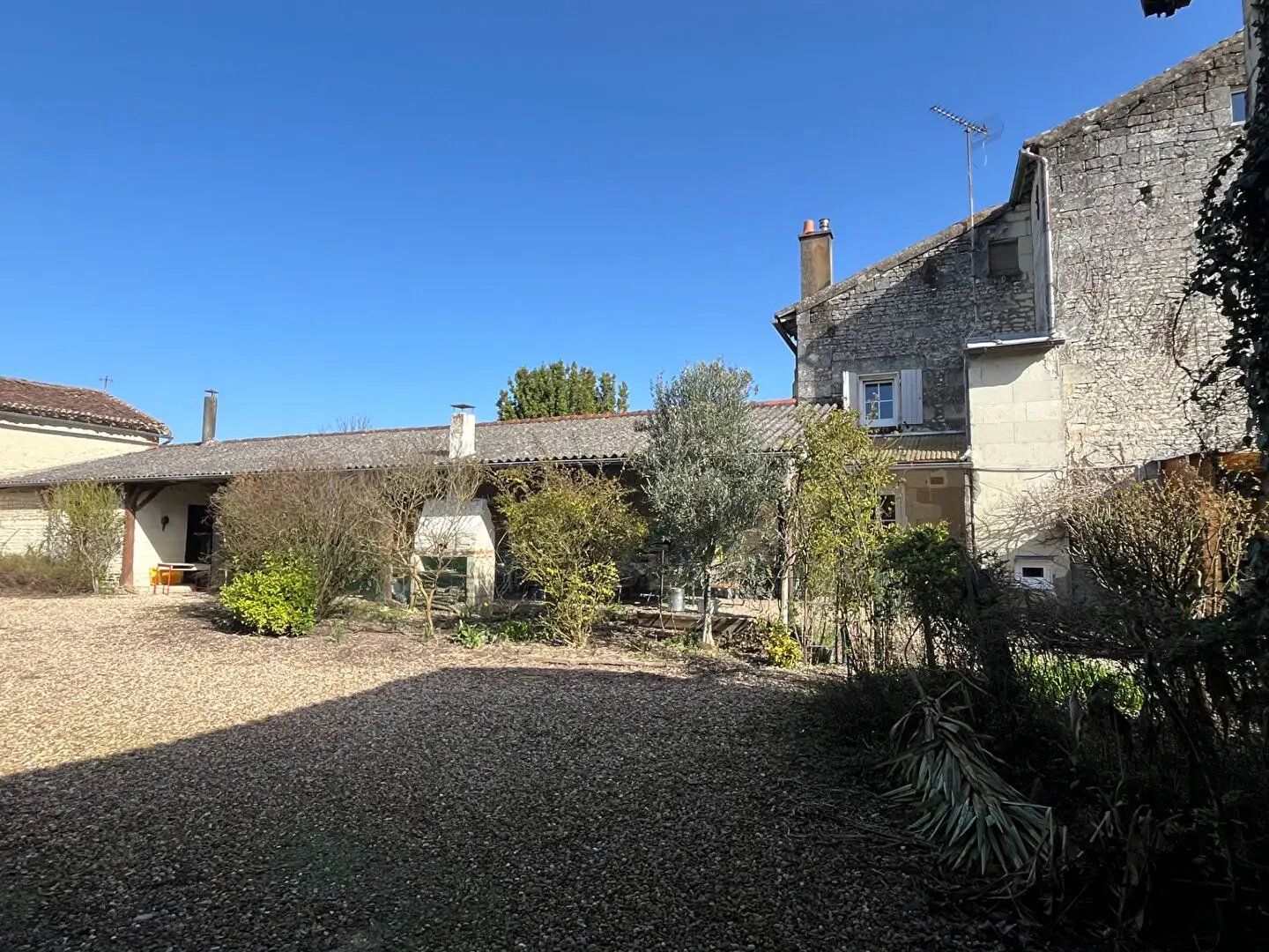 Maison à vendre, 100m², Monts-sur-Guesnes