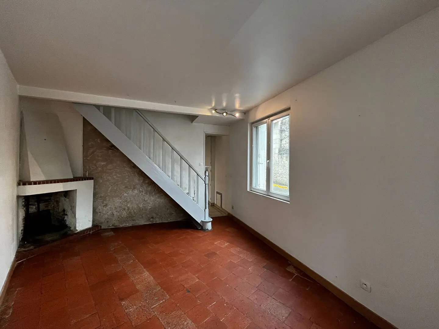Maison à vendre, 68m², Monts-sur-Guesnes