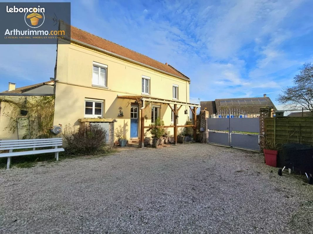 Maison à vendre, 135m², Cernoy