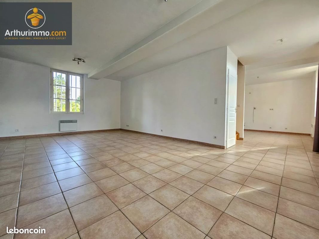 Maison à louer, 102m², Estrées-Saint-Denis