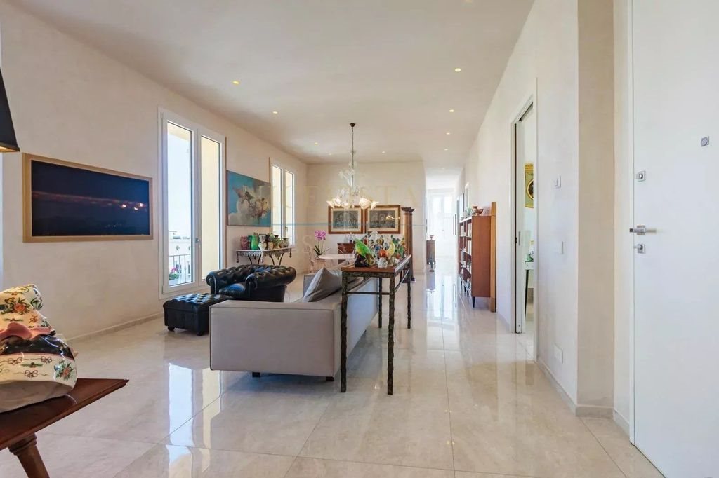 Appartement à vendre, 130m², Menton