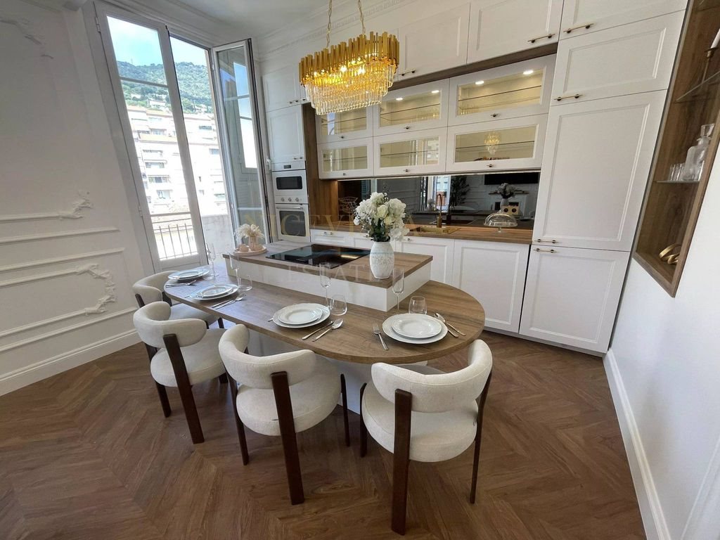Appartement à vendre, 66m², Beausoleil