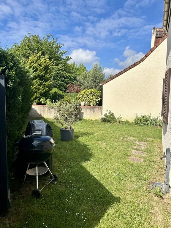 Maison à vendre, 105m², Montigny-le-Bretonneux
