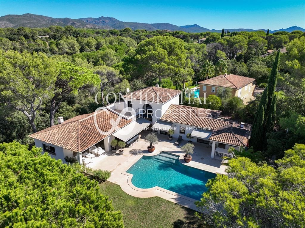 Maison à vendre, 250m², Saint-Raphaël