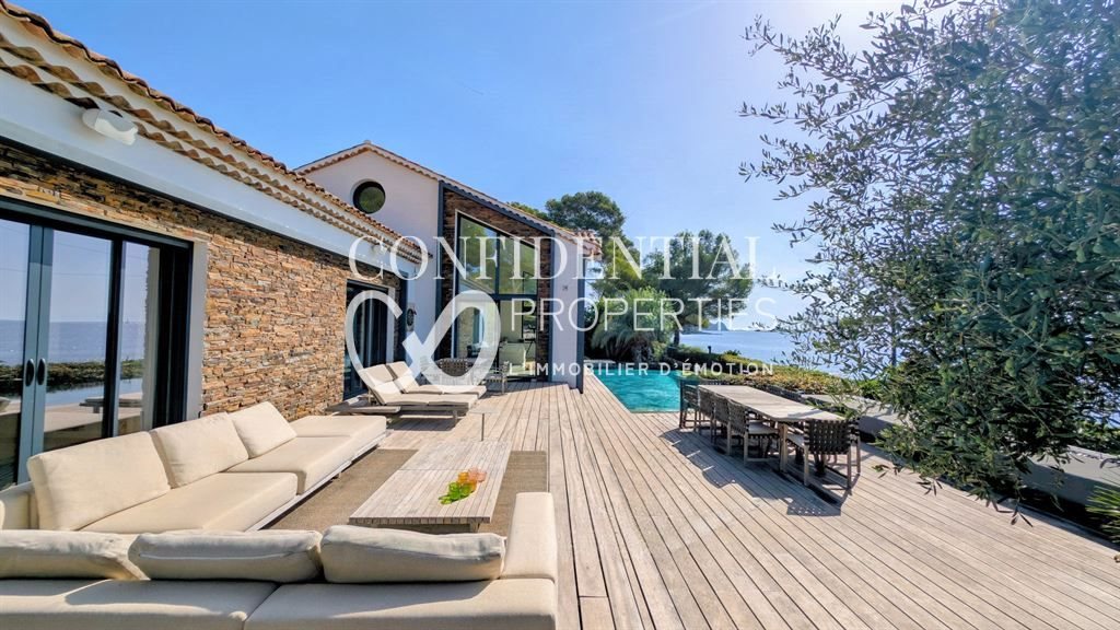 Maison à vendre, 240m², Saint-Raphaël