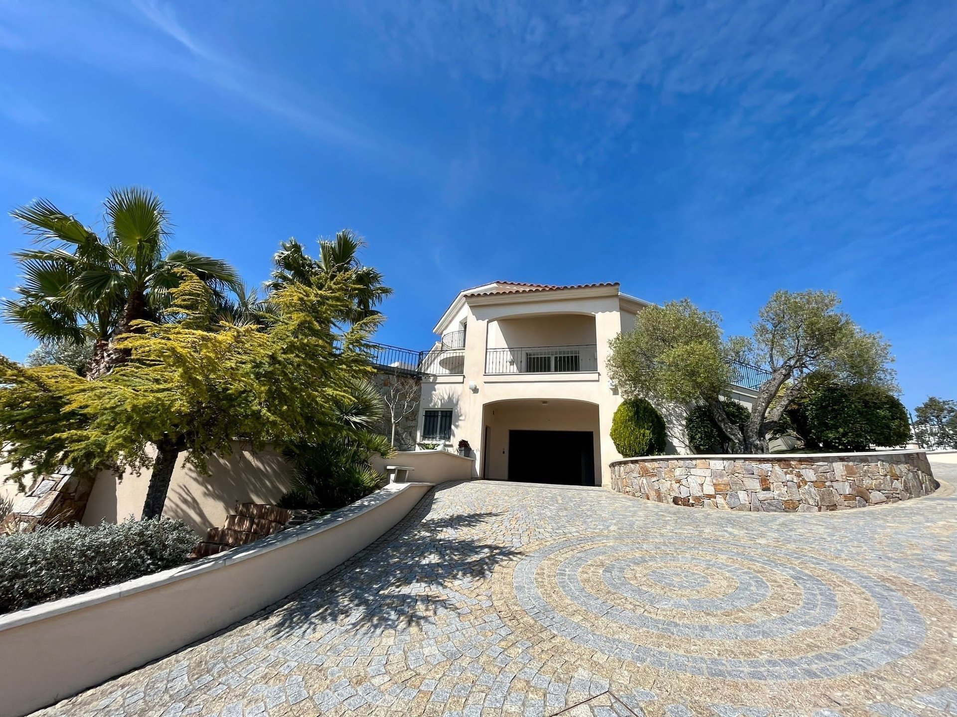 Maison à vendre, 197m², Saint-Aygulf