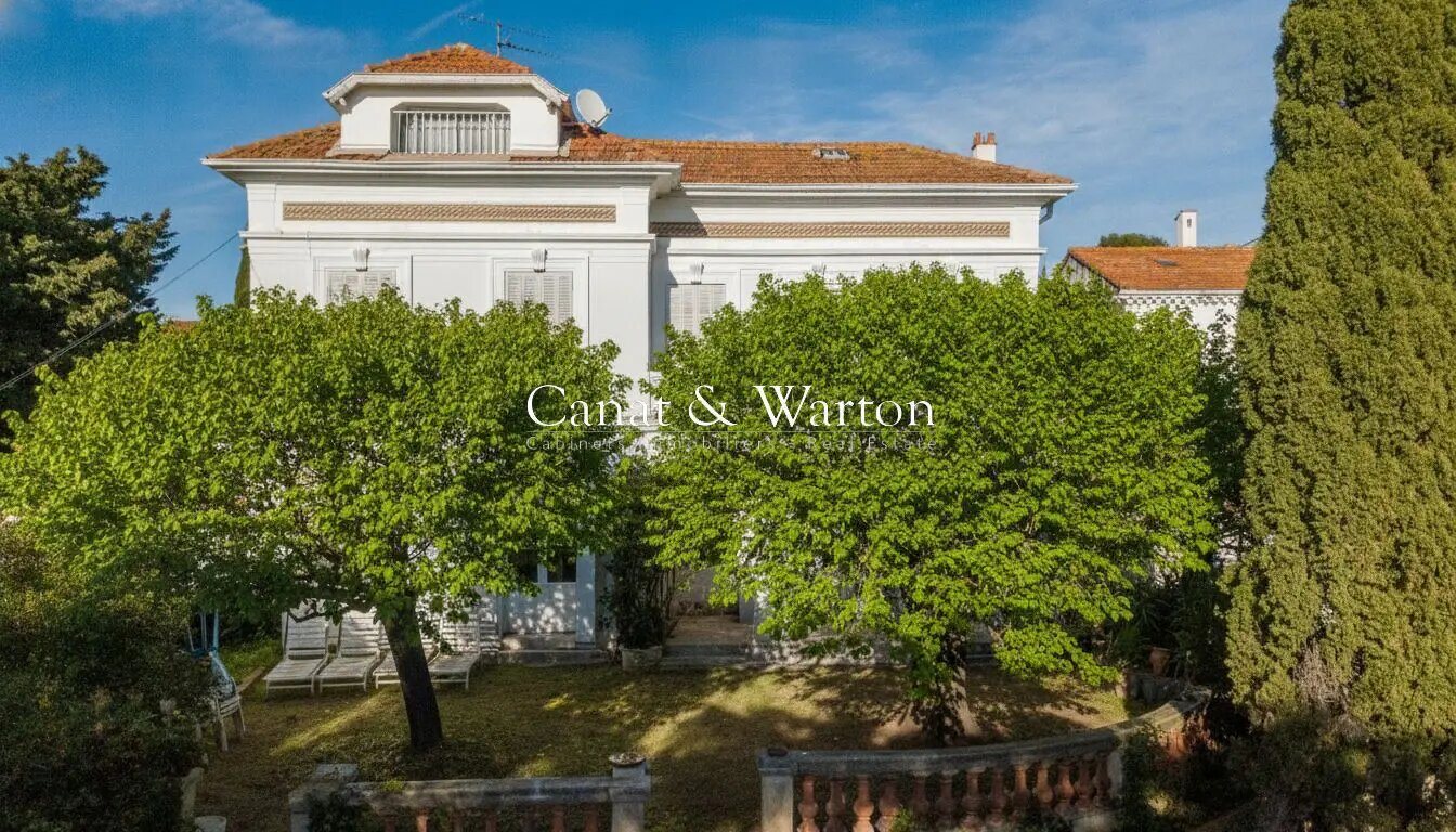 Maison à vendre, 285m², Saint-Raphaël