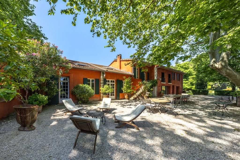 Maison à vendre, 740m², Saint-Rémy-de-Provence