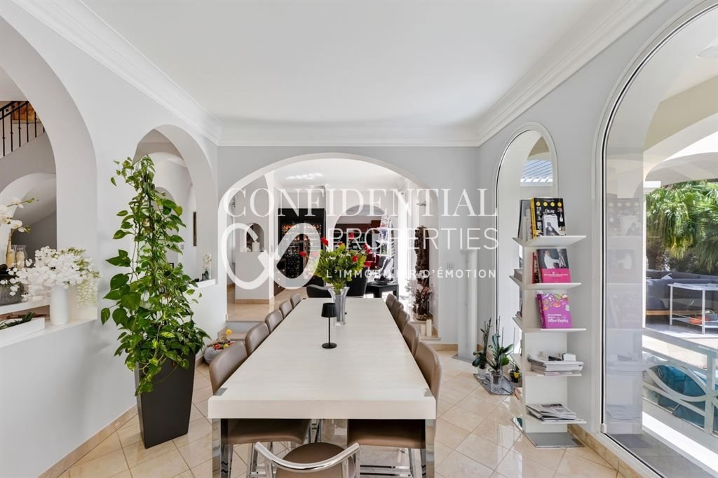 Maison à vendre, 280m², Sanary-sur-Mer