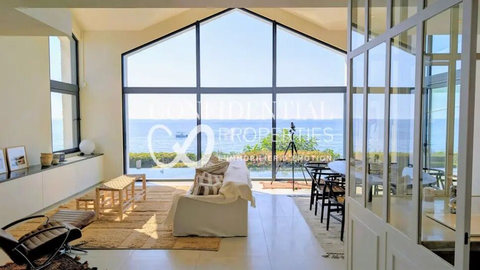 Maison à vendre, 240m², Saint-Raphaël