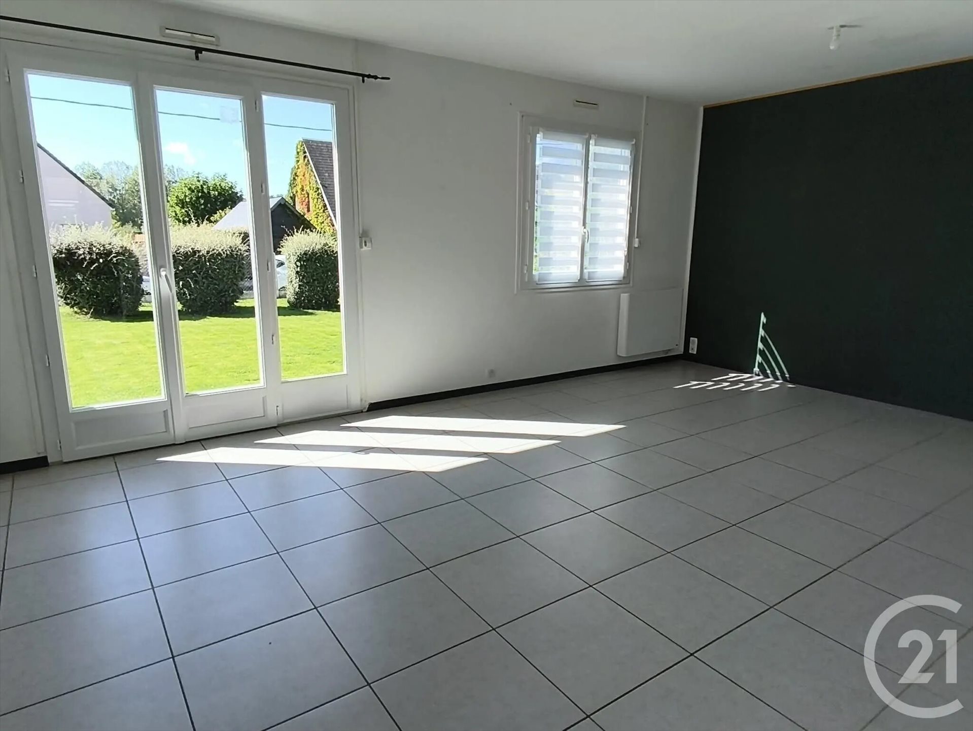 Maison à louer, 85m², Saint-Pierre-en-Port