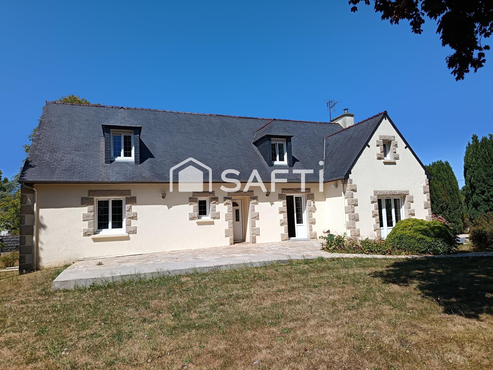 Maison à vendre, 250m², Lanvallay