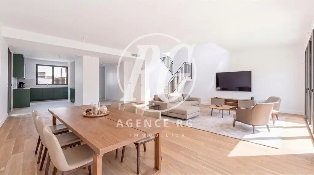 Maison à vendre, 210m², Garches